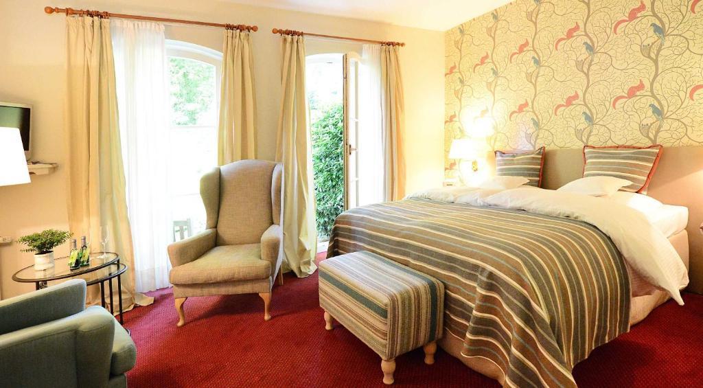 Romantik Hotel Jagdhaus Waldfrieden Bilsen Room photo