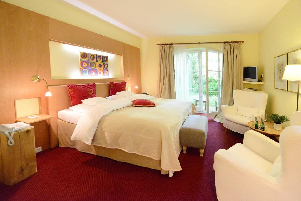 Romantik Hotel Jagdhaus Waldfrieden Bilsen Room photo