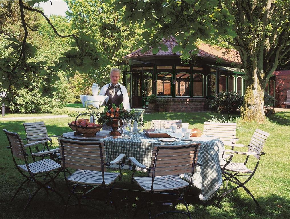Romantik Hotel Jagdhaus Waldfrieden Bilsen Exterior photo